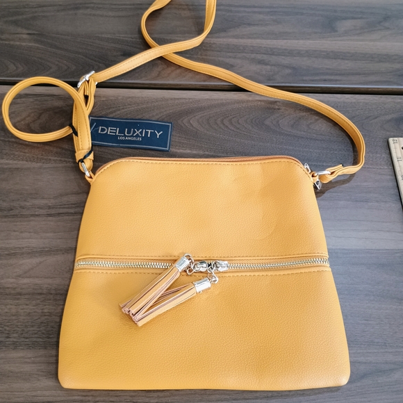 Deluxity Handbags - Deluxity Yellow Crossbody Bag